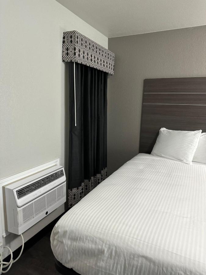 Sleepy Traveler Motel Wagoner Екстер'єр фото